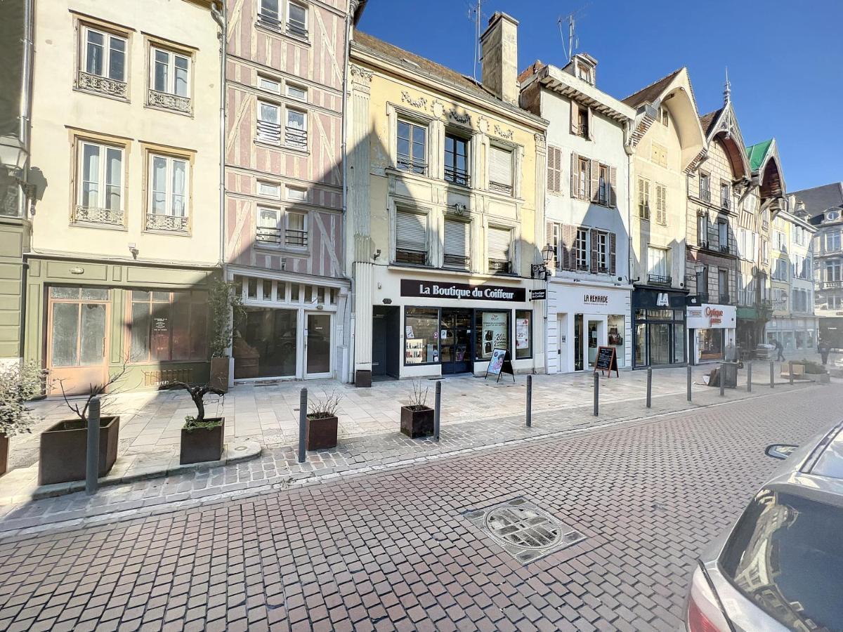 Апартаменты Les Terrasses Du Bouchon Труа Экстерьер фото